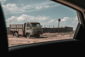 Exploring Liability in Truck Accidents Involving Multiple Parties: How the Hoy Law Firm Can Assist